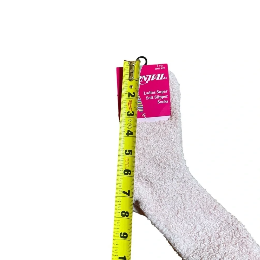Carnival Girls Super Soft Slipper Socks Blush Pink Cozy Plush